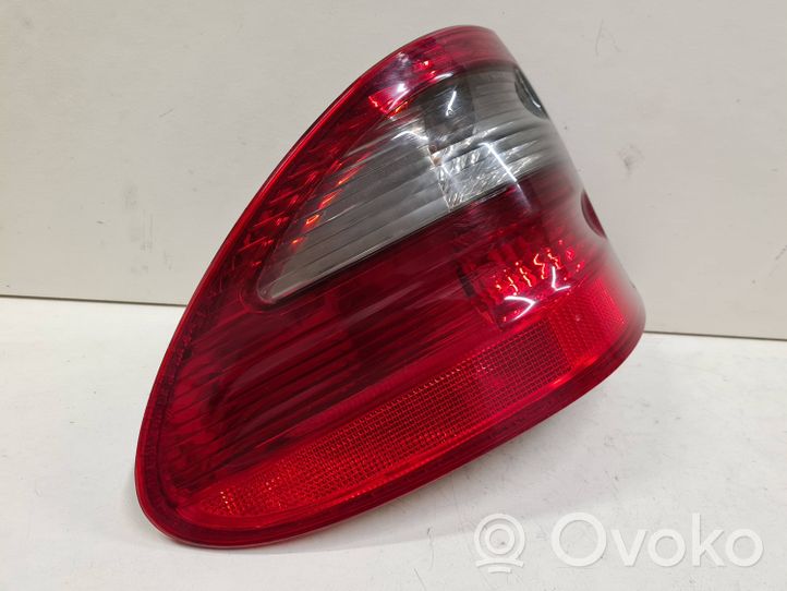 Mercedes-Benz E W211 Luci posteriori A2118202764