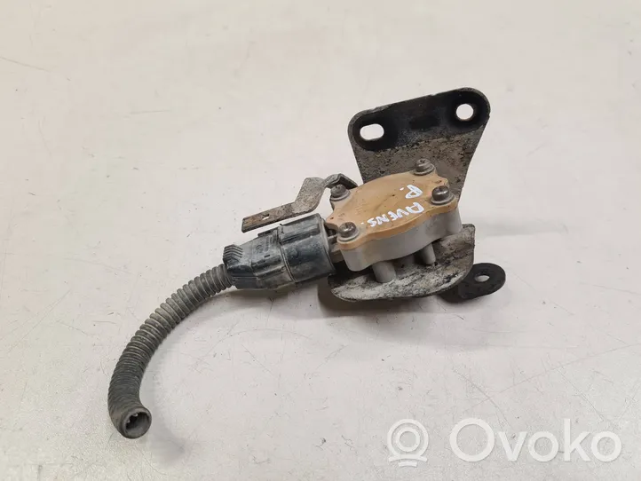 Toyota Avensis T250 Sensore di livello faro/fanale 8282112430