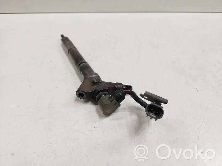 Toyota Avensis T250 Injecteur de carburant 236700R040