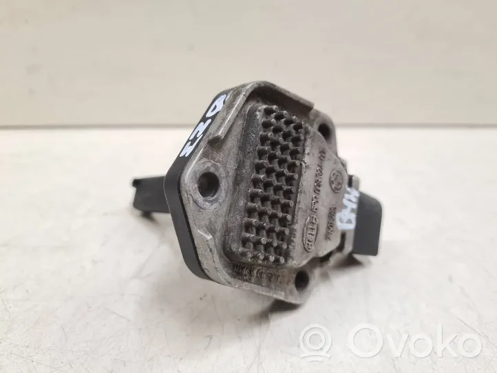 BMW 3 E90 E91 Oil level sensor 7501786