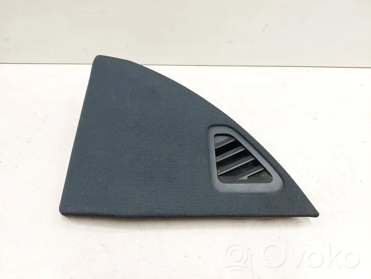 Nissan Murano Z50 Rivestimento del pannello 68420CA000