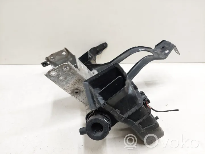 BMW 5 E60 E61 Support de montage de pare-chocs avant 7163483