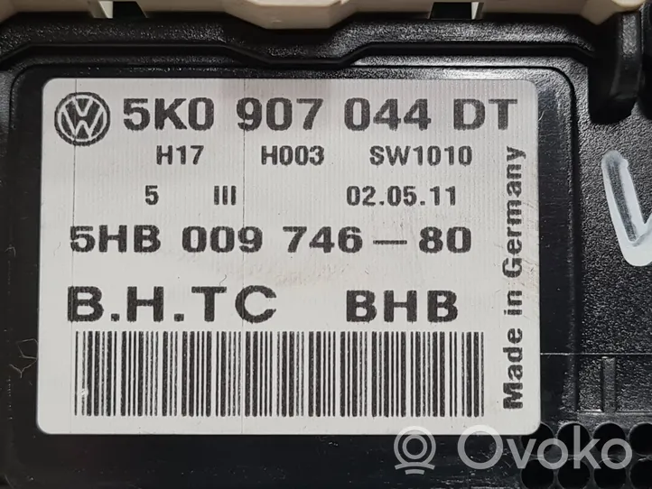 Volkswagen PASSAT B7 Panel klimatyzacji 5K0907044DT