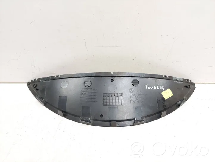 Volkswagen Touareg I Dashboard trim 7L6857059B