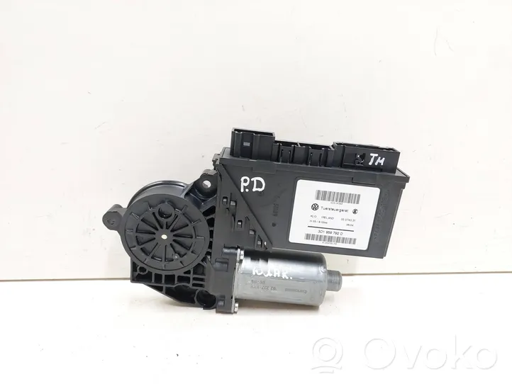 Volkswagen Touareg I Front door window regulator motor 3D1959792D