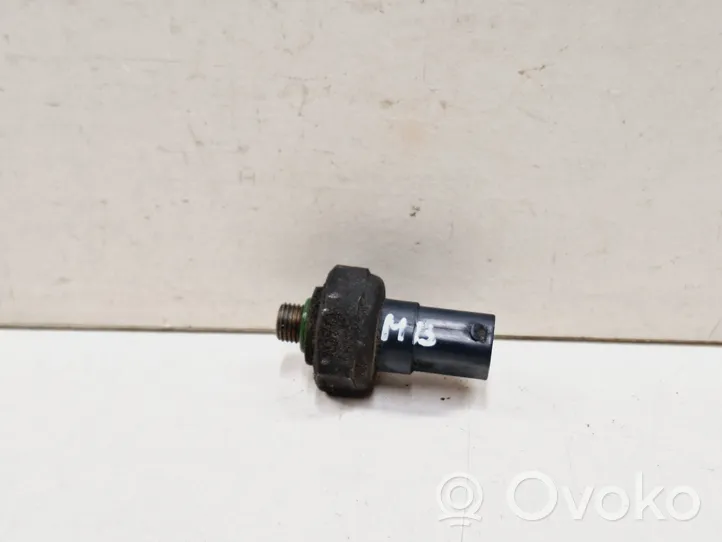 Mercedes-Benz R W251 Air conditioning (A/C) pressure sensor 2205420118