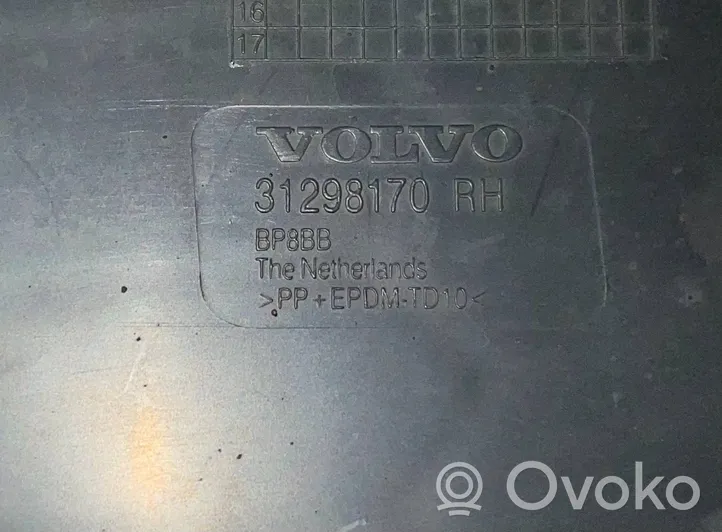 Volvo C30 Pretmiglas luktura dekoratīvais režģis 31298170