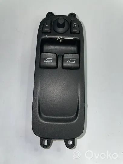 Volvo C30 Interruttore di controllo dell’alzacristalli elettrico 30710784