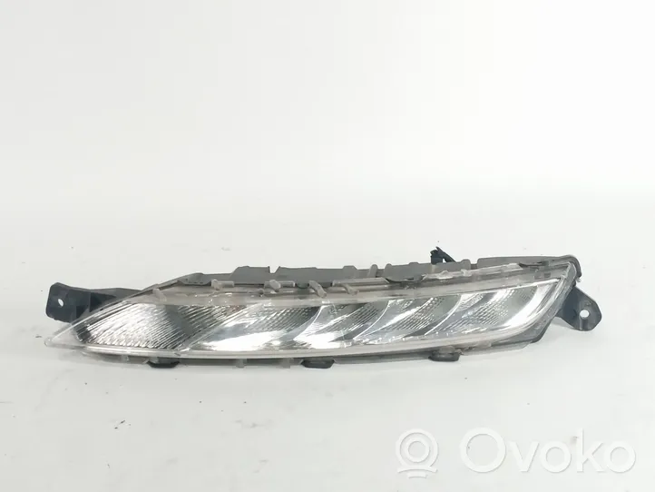 Citroen C4 Cactus Lampa przednia 9676036380