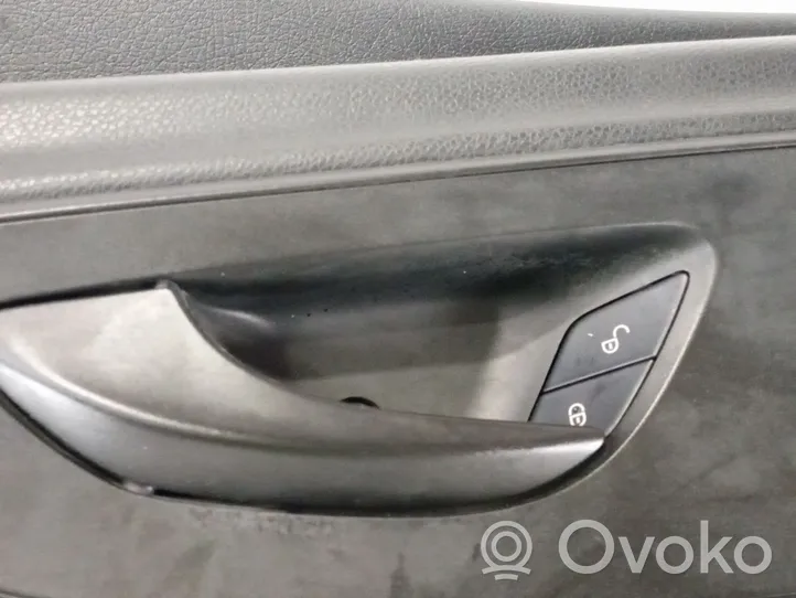 Mercedes-Benz Sprinter W907 W910 Rivestimento del pannello della portiera anteriore A9077201600