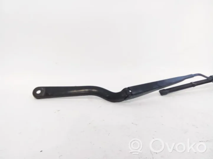 Smart ForTwo III C453 Front wiper blade arm A4538202900