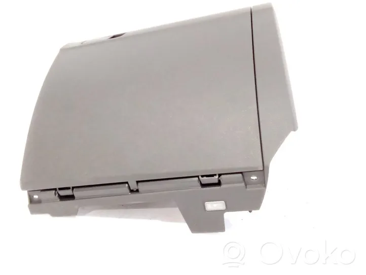 Volkswagen T-Roc Glove box 1904402831