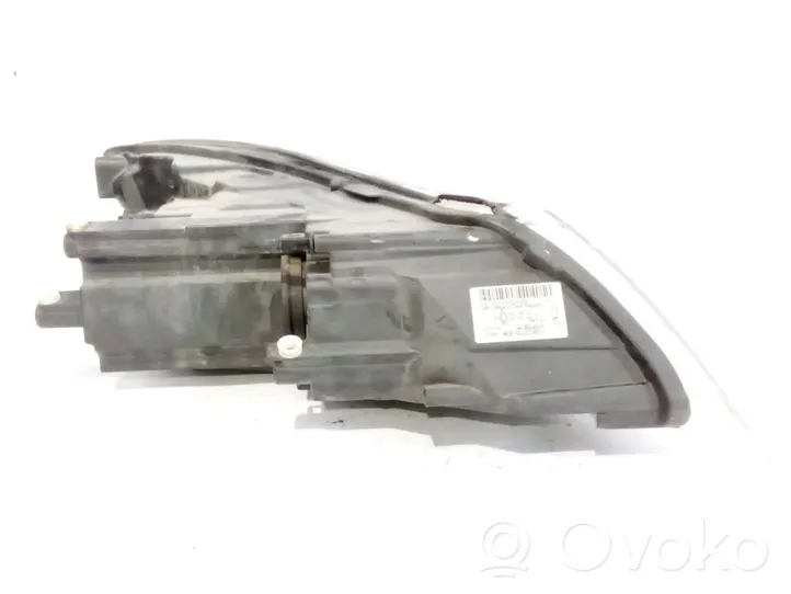 Skoda Octavia Mk2 (1Z) Lampa przednia 1Z1941017S