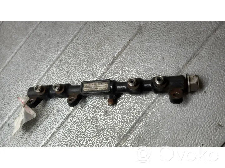 Jaguar X-Type Fuel injector supply line/pipe 