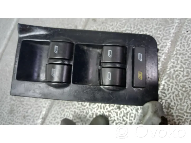 Audi A6 S6 C5 4B Kiti jungtukai/ rankenėlės/ perjungėjai 