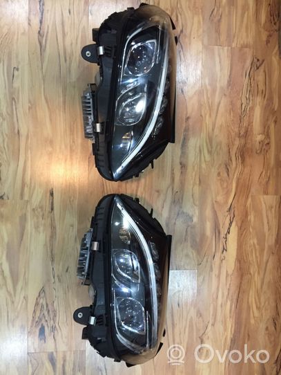 Mercedes-Benz C W205 Lampy przednie / Komplet A2059063204