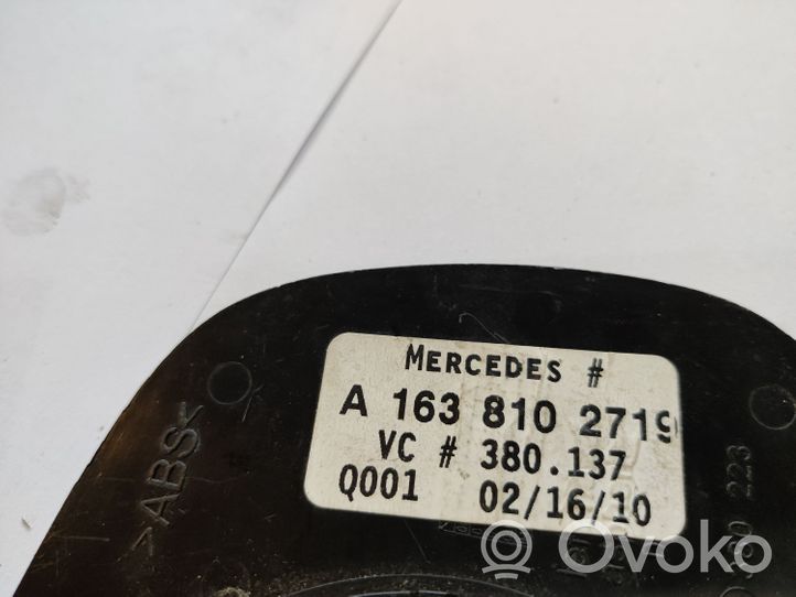 Mercedes-Benz ML W163 Sivupeilin lasi A1638102719
