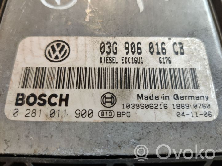 Volkswagen Golf V Calculateur moteur ECU 03G906016CB