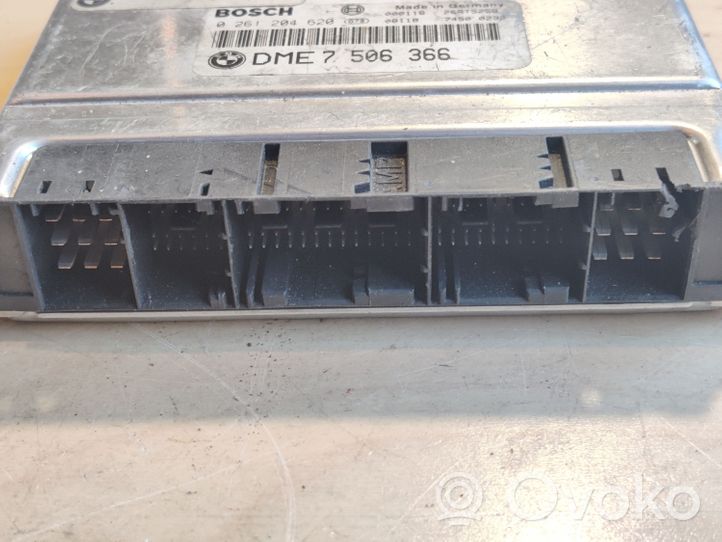 BMW 7 E38 Engine control unit/module ECU 7506366