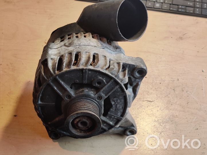 BMW 7 E38 Generatore/alternatore 0123515002