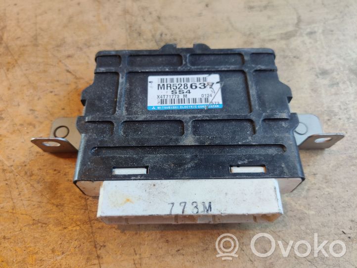 Mitsubishi Pajero Module de contrôle de boîte de vitesses ECU MR528637