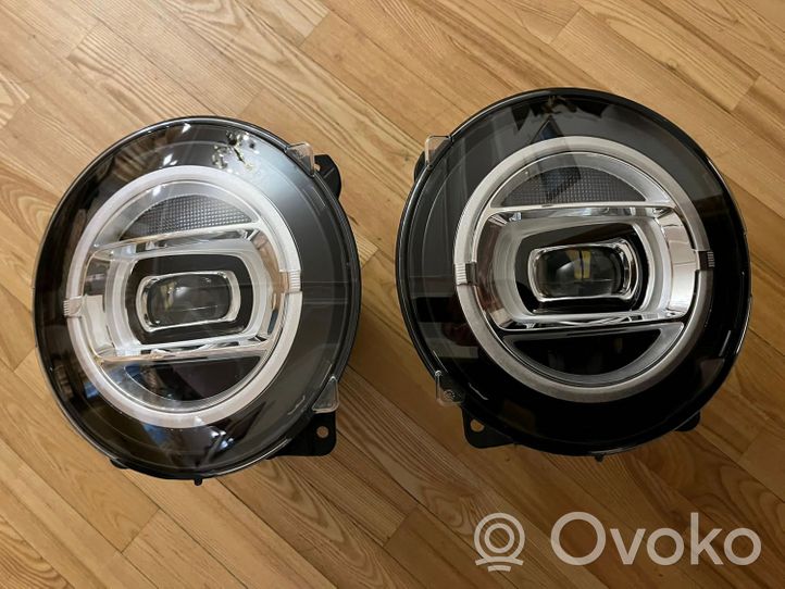 Mercedes-Benz G W463 Headlights/headlamps set A4639065802