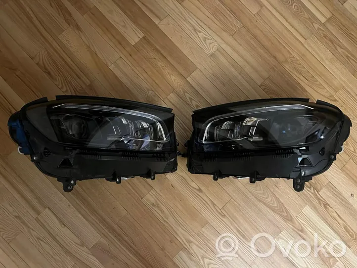 Mercedes-Benz GLS X167 Lot de 2 lampes frontales / phare A1679068306