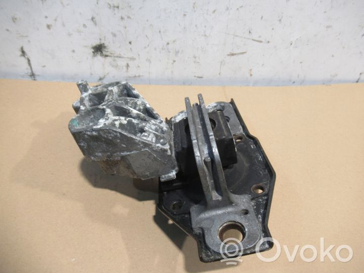 Renault Koleos I Engine mounting bracket 575AF100A