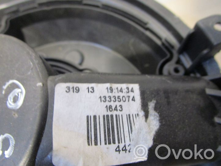 Opel Corsa E Pečiuko ventiliatorius/ putikas 13335074