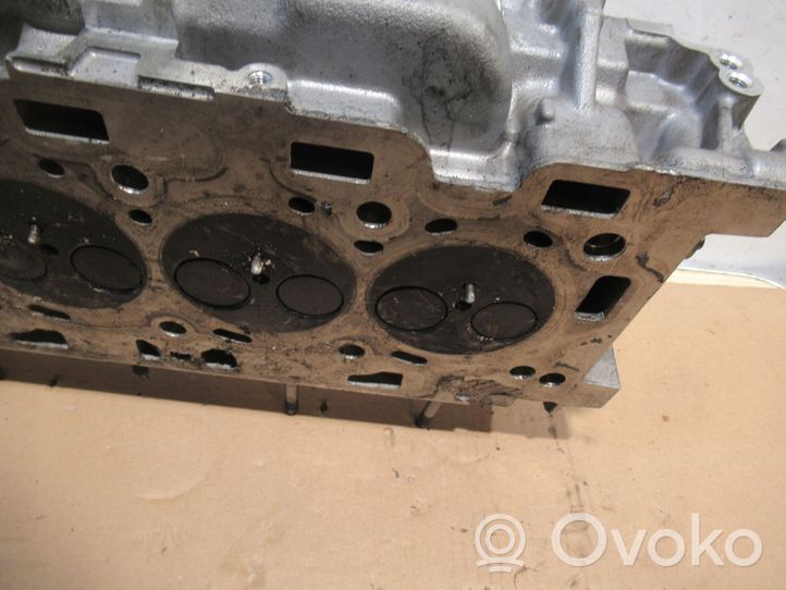 Citroen C4 Cactus Engine head 9684504780