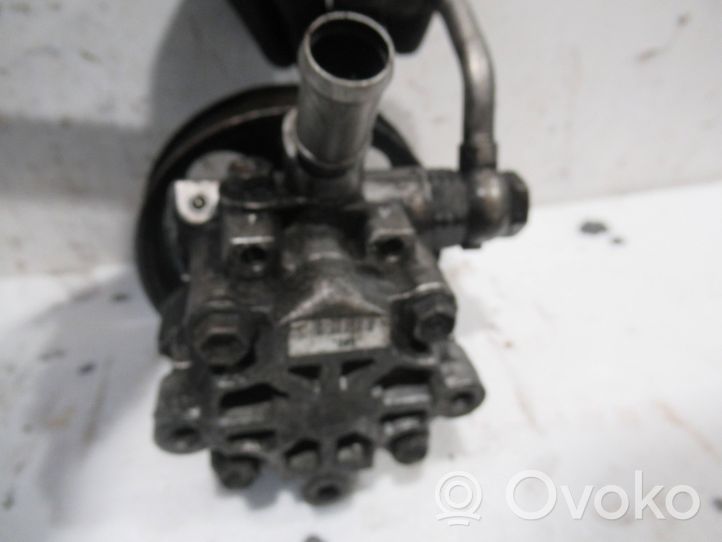 Opel Astra J Pompa del servosterzo 55563329