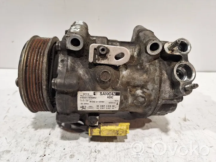 Citroen Jumper Compressore aria condizionata (A/C) (pompa) 9819711380