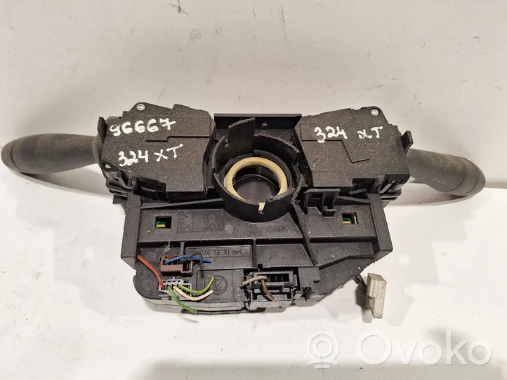 Citroen C3 Leva/interruttore dell’indicatore di direzione e tergicristallo 96667324XT