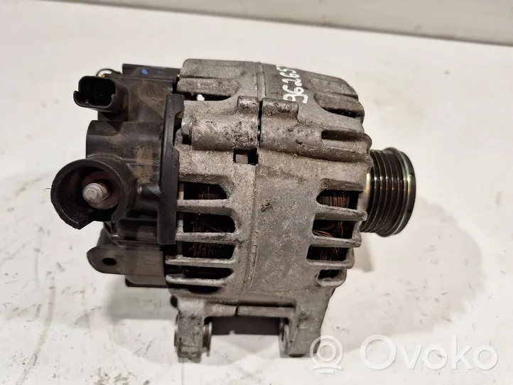 Peugeot 208 Generatore/alternatore 9826574080