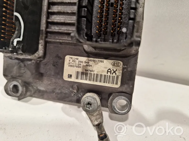 Opel Corsa D Sterownik / Moduł ECU 0261208940