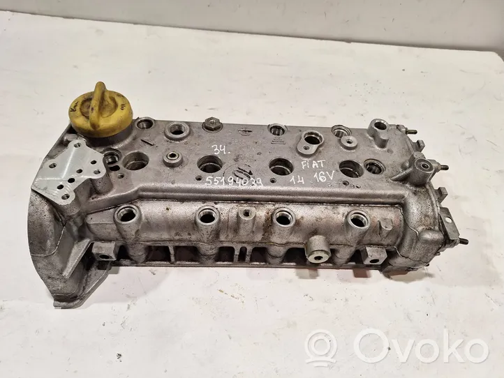 Fiat Grande Punto Wałek rozrządu 55194039