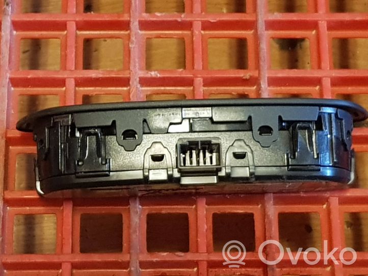 Volvo V40 Rear seat light 31351313