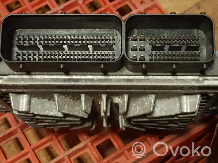 Volvo V40 Sterownik / Moduł ECU 31336983