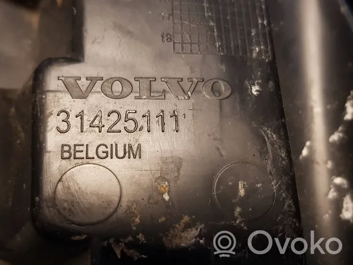 Volvo V40 Cross country Uchwyt / Mocowanie zderzaka przedniego 31425111