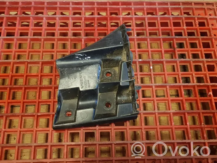 Volvo V40 Cross country Front bumper mounting bracket 31425111