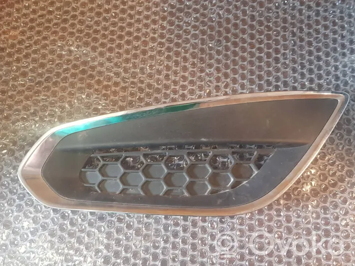 Volvo S60 Pretmiglas luktura dekoratīvais režģis 31294133