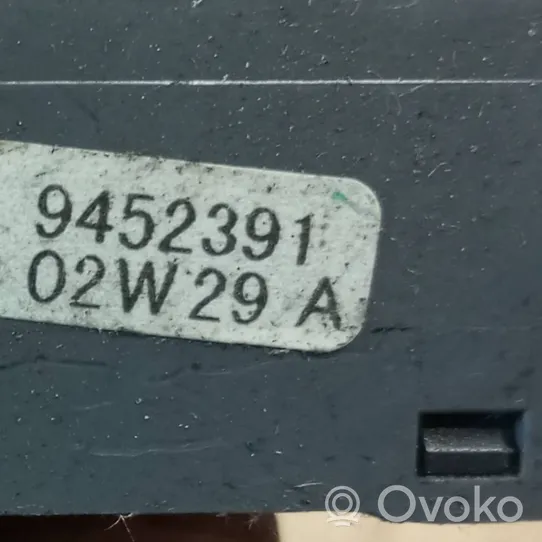 Volvo XC90 Pyyhkijän vipu 9452391
