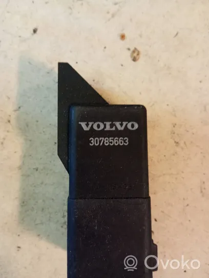 Volvo C30 Relais de bougie de préchauffage 30785663