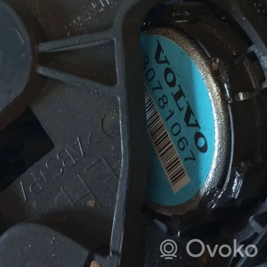 Volvo V70 Haut-parleur de porte avant 30781067