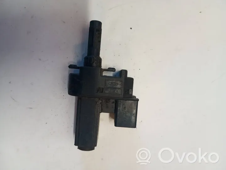 Volvo V50 Sensor del pedal de embrague 4M5T7C534AA