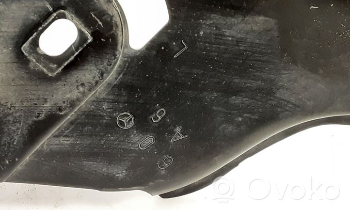 Mercedes-Benz CLS C219 Supporto di montaggio del parafango 60A6