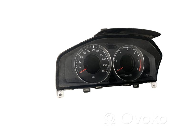 Volvo V60 Compteur de vitesse tableau de bord 31343323aa