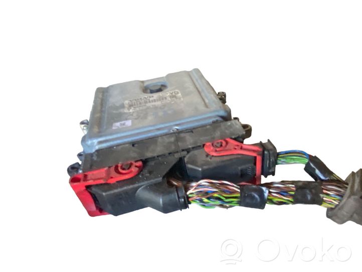 Volvo V50 Sterownik / Moduł ECU P31303388