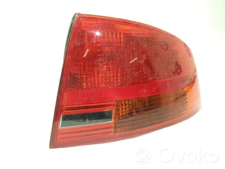 Audi A4 Allroad Lampa tylna 8E5945096