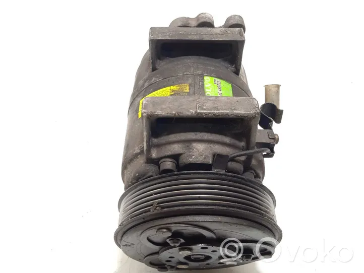 Volvo S60 Compressore aria condizionata (A/C) (pompa) 8684287